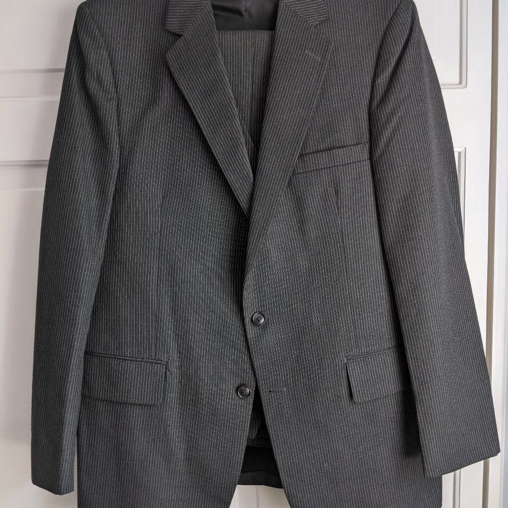 Botany 500 3pc Suit